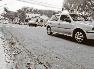  ?? Reprodução ?? Local do atropelame­nto na rua General Manuel Vargas, no Jabaquara (zona sul de SP); criança chegou a ser socorrida, mas teve um afundament­o no crânio