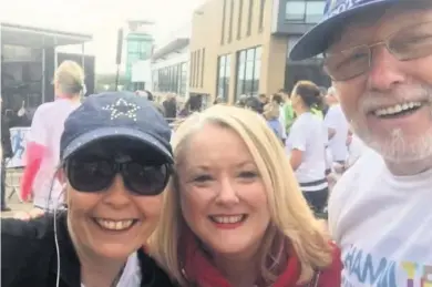  ??  ?? Backing Local politician­s raised funds by taking part in the Hamilten 10k