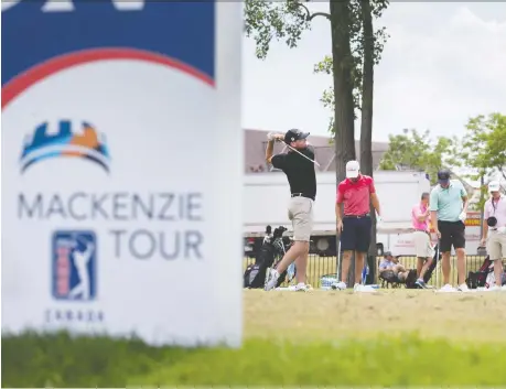  ?? DAX MELMER ?? Golfers prepare for last year’s Windsor Championsh­ip at Ambassador Golf Club. The Mackenzie Tour has fallen victim to COVID-19 this year.