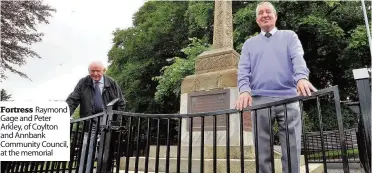  ??  ?? Fortress Raymond Gage and Peter Arkley, of Coylton and Annbank Community Council, at the memorial