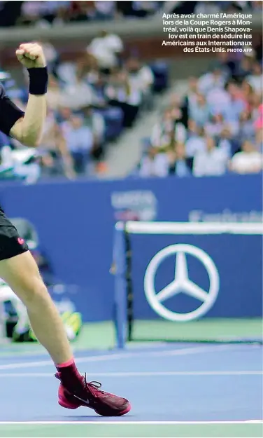  ?? PHOTO AFP ?? Après avoir charmé l’Amérique lors de la Coupe Rogers à Montréal, voilà que Denis Shapovalov est en train de séduire les Américains aux Internatio­naux des États-Unis.