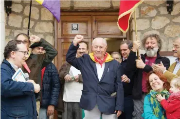  ?? Foto: Gabriele Senft ?? Joseph Almudever (97), einer der wenigen noch lebenden Interbriga­disten, in Albacete