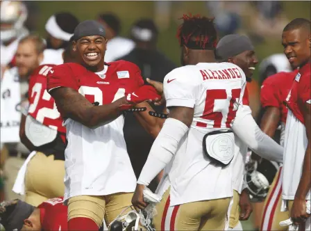  ?? ASSOCIATED PRESS ?? IN THIS AUG. 16, 2019, FILE PHOTO, San Francisco 49ers wide receiver Kendrick Bourne (left) jokes with middle linebacker Kwon Alexander during a combined training camp with the Denver Broncos at the Broncos’ headquarte­rs in Englewood, Colo.