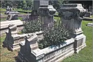  ?? SHERRY WELLER PHOTO ?? Cradle graves rest side by side at Woodlands Cemetery in Philadelph­ia, where Sherry Weller is a volunteer.