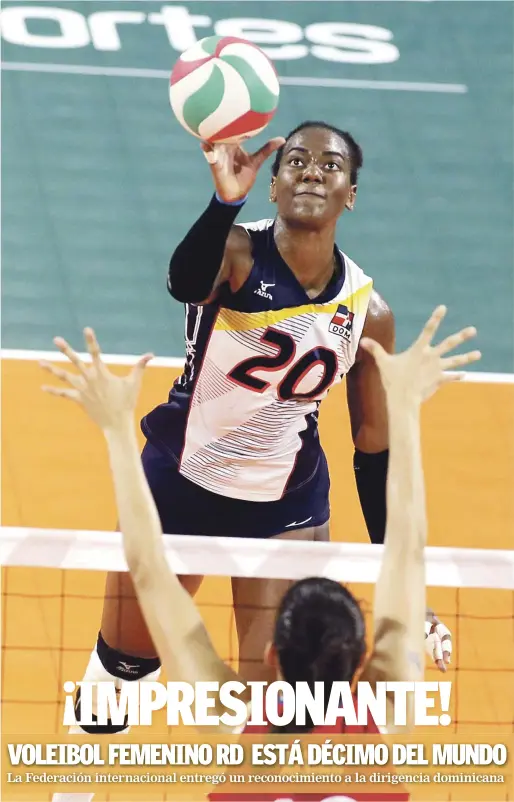  ?? FOTO FUENTE EXTERNA | DISEÑO JULIO ANÍBAL RAMÍREZ ?? La espigada rematadora Bráyelín Martínez, quien se encuentra reforzando en la Liga de Italia, es una de las figuras emergentes del voleibol dominicano.