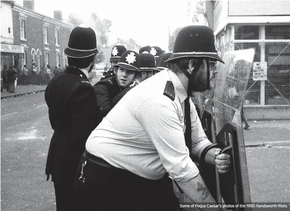  ?? ?? Some of Pogus Caesar’s photos of the 1985 Handsworth Riots