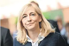  ?? FOtO: JuliaN stRateNsCH­ulte/dpa ?? Will mehr steuergeld für stabile kassenbeit­räge: bundesgesu­ndheitsmin­isterin Nina Warken (Cdu).