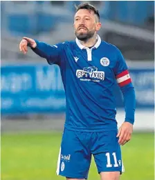  ??  ?? Stephen Dobbie, who was making his appearance for Queen of the South.