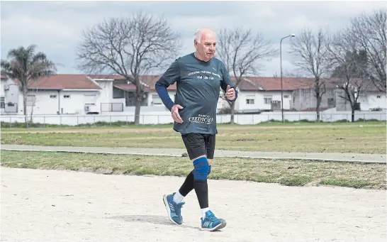  ?? Santiago cichero/afv ?? Todos los días, después de trabajar, Eduardo Marelli va al gimnasio o sale a trotar