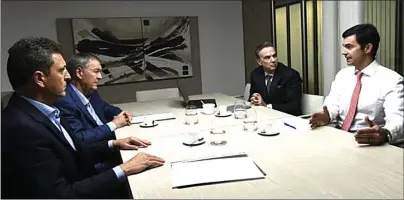  ??  ?? INDEFINICI­ON. El peronismo todavía baraja sus cartas para definir a los posibles candidatos.