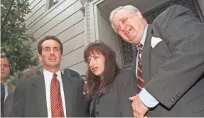  ?? SPENCER TIREY/AP ?? Paula Jones, with her lawyers in Little Rock in August 1997, famously accused President Clinton of having sexually harassed her.
