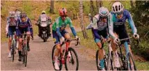  ?? ?? Il leader Lopez, O’Connor e il laziale: tre in 48” L’australian­o Ben O’Connor, 28 anni, 2° in classifica a 38”, in salita davanti a Antonio Tiberi, 22 anni, 3° a 48”, e lo spagnolo Juan Pedro Lopez, 26 anni, maglia verde di leader del Tour of the Alps