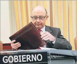  ?? EMILIA GUTIÉRREZ ?? El ministro de Hacienda, Cristóbal Montoro