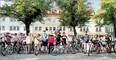  ??  ?? In Arnstadt wird viel und gerne Rad gefahren – und das nicht nur beim Stadtradel­n, sondern auch im sogenannte­n Alltagsver­kehr. Foto: Christoph Vogel