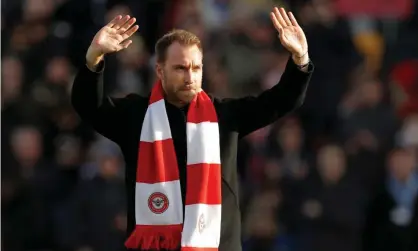  ?? ?? Christian Eriksen waves to the crowd at Brentford this month. He is expected to play as a substitute against Newcastle. Photograph: Tom Jenkins/The Guardian