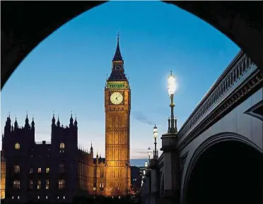  ??  ?? The ‘Big Ben’ in London. Britain’s GDP rose 0.7% from the third quarter instead of 0.6%, the Office for National Statistics said. — AFP