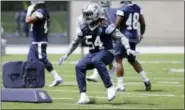  ?? TONY GUTIERREZ — THE ASSOCIATED PRESS FILE ?? Cowboys linebacker Jaylon Smith was mostly hidden from view rehabbing a knee injury during his first training camp with the Dallas Cowboys a year ago.