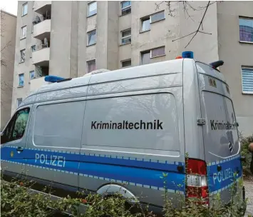  ?? Foto: Paul Zinken, dpa ?? In diesem Mehrfamili­enhaus in Berlin-Kreuzberg lebte die Ex-RAF-Terroristi­n Daniela Klette.