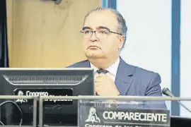  ?? Emili  Gutiérrez ?? Ángel Ron, expresiden­te del Banco Popular