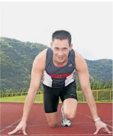  ?? FOTO: HOLGER TEUSCH ?? Jörg Trippen-Hilgers vom SFG Bernkastel-Kues nahm als Leichtathl­et mit Sehbeeintr­ächtigung viermal an Paralympis­chen Spielen teil.