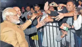  ?? PTI PHOTO ?? Prime Minister Narendra Modi is welcomed at Joint Base Andrews, Washington on Sunday.