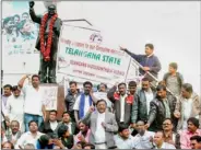  ?? PTI ?? Pro-Telangana advocates protesting at AP Bhavan in New Delhi on 11 February.