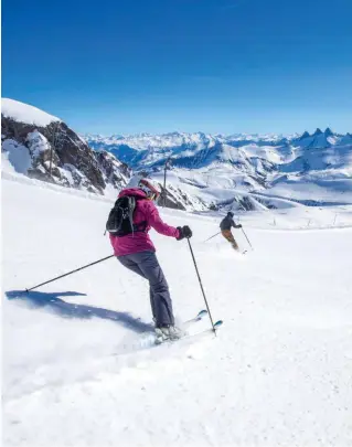  ??  ?? Le soleil de l’Alpe d’Huez, un super argument à l’époque où
les jours sont les plus courts.