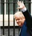  ?? Foto: Alberto Pezzali, dpa ?? Johnson ist aus den USA zurück – und forderte ein Misstrauen­svotum von der Opposition.