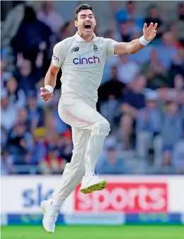  ?? — AP ?? England’s James Anderson celebrates the dismissal of India captain Virat Kohli during the first day of third Test at Headingley on Wednesday.