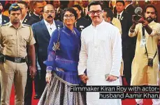  ??  ?? Filmmaker Kiran Roy with actorhusba­nd Aamir Khan.