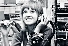  ??  ?? Going with the flow: Annie Nightingal­e, here in 1970, as a Radio 1 DJ