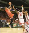  ?? NICK WASS/AP ?? Illinois guard Terrence Shannon Jr. shoots against Maryland on Saturday.