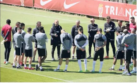  ?? (Photo Cyril Dodergny) ?? Leonardo Jardim et ses troupes sont motivés comme jamais.