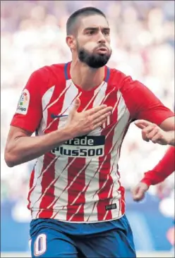  ??  ?? CALIDAD. Carrasco celebrando el gol que le hizo al Sevilla.