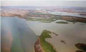  ?? Photograph: Mike Bowers/The Guardian ?? The Coorong near the mouth of the Murray in 2013. The lower reaches of the river have struggled with inadequate flows for years due to drought and the removal of water for agricultur­e in the other Murray-Darling states.