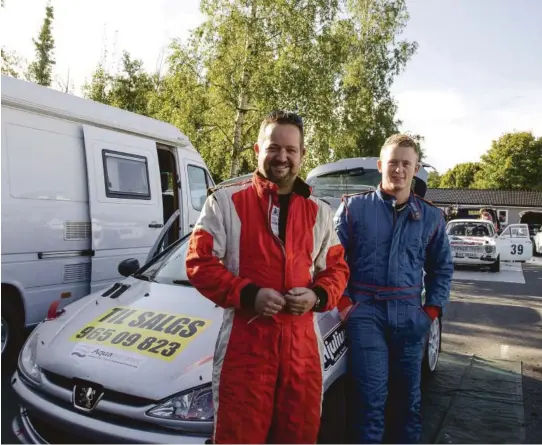  ??  ?? KLARE TIL START: Svein Atle berg og kartleser Ståle Skjulestad Korsvik forteller det var en teknisk utfordrend­e løype.