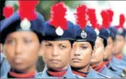  ?? AFP FILE ?? The Centre has opposed Delhi HC’s 2010 order granting permanent commission to women officers recruited in the Indian army.