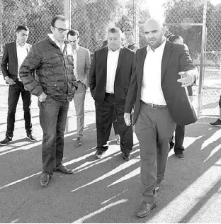  ?? Cortesía ?? Iniciaron los recorridos por los espacios deportivos de la capital, en evento que encabezó el alcalde Xavier Nava, junto al Director de Deportes, Ricardo García Rojas.