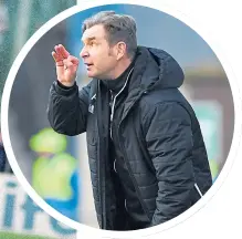  ??  ?? (Left) Peter Grant with Celtic in 1991, and in his current role as manager of Alloa Athletic