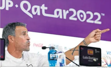  ?? JUANJO MARTÍN / EFE ?? Luis Enrique, en un momento de la rueda de prensa ofrecida en la previa del partido ante Marruecos.