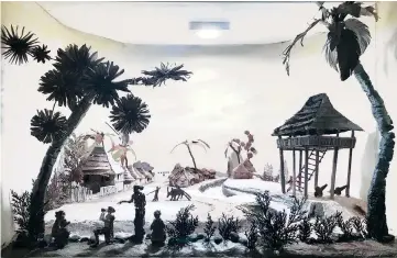  ??  ?? At the El Museo de Zamboanga - a diorama depicting the early life of the Subanons performing their daily round and regular labor in farming.