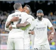  ?? ?? Lucas Vázquez y Vinicius, con Rüdiger al fondo.