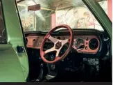  ??  ?? The interior is now back to classic 1600E-spec with a few of Ruben’s touches like the Sparco wheel.