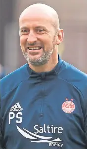  ??  ?? Callum Davidson took his coaching badges with Aberdeen caretaker boss Paul Sheerin.