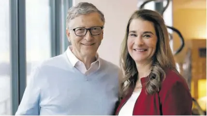  ?? (Photo: AP) ?? Bill and Melinda Gates pose for a photo in Kirkland, Washingsto­n, USA.