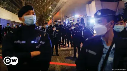  ??  ?? Observers say Hong Kong's government is pushing the limits of the new national security law to crush all political dissent