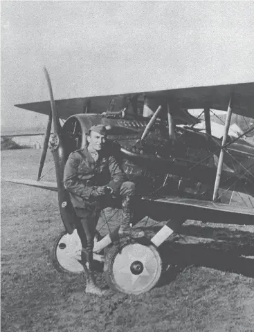  ??  ?? AIRBORNE: US fighter pilot Eddie Rickenback­er poses with his Spad. Airplanes were employed at first for rec