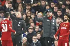  ?? AP PHOTO/IAN
WALTON ?? Liverpool’s manager Jurgen Klopp, center, shouts out from the touchline as Liverpool’s Adam Lallana, left, is substitute­d by Liverpool’s Mohamed Salah during the English FA Cup fifth round soccer match between Chelsea and Liverpool at Stamford Bridge stadium in London on March 3.
