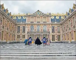  ??  ?? La troisième saison de « Versailles » commence lundi, sur Canal+.