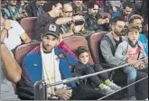  ?? FOTO: PERE PUNTÍ ?? Messi cio el Barça-Inter con su hijo Thiago